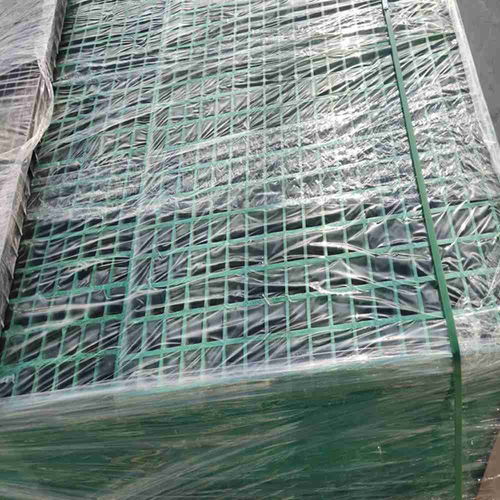 玻璃鋼地溝蓋板與綠籬防護板在水產養殖中的協同應用
